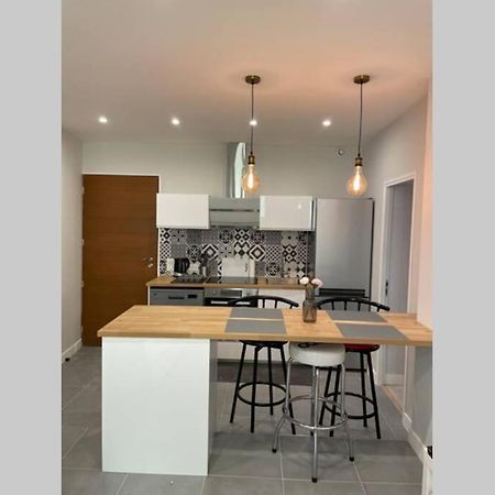 Appartement Tres Spacieux & Coupery Guillaumes Exteriör bild